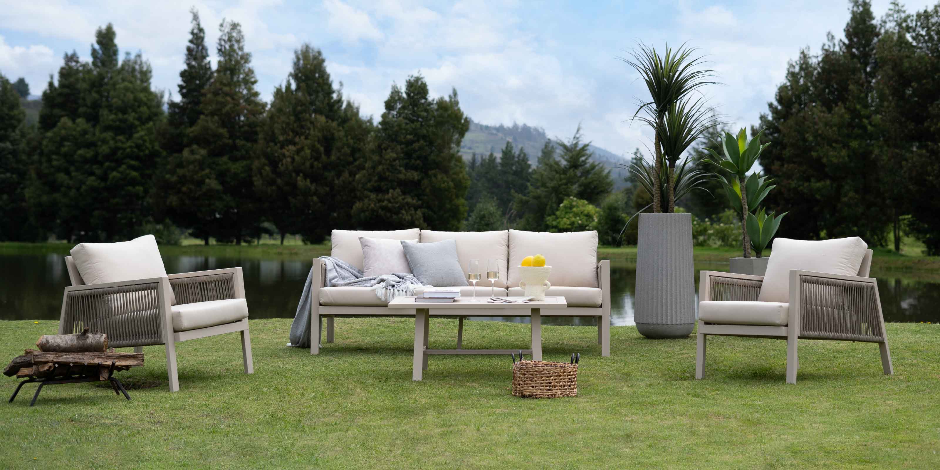 Sala Alin Outdoor | Muebles, colchones y accesorios Colineal