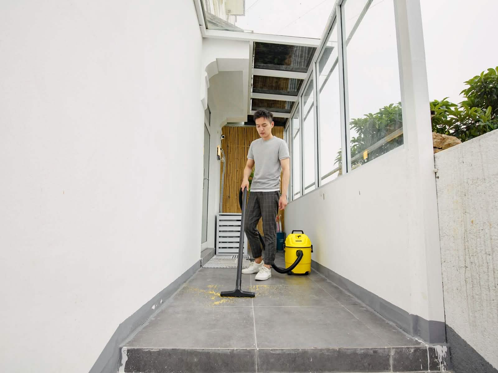 Aspiradora para solidos y liquidos WD 1 Classic MX Karcher