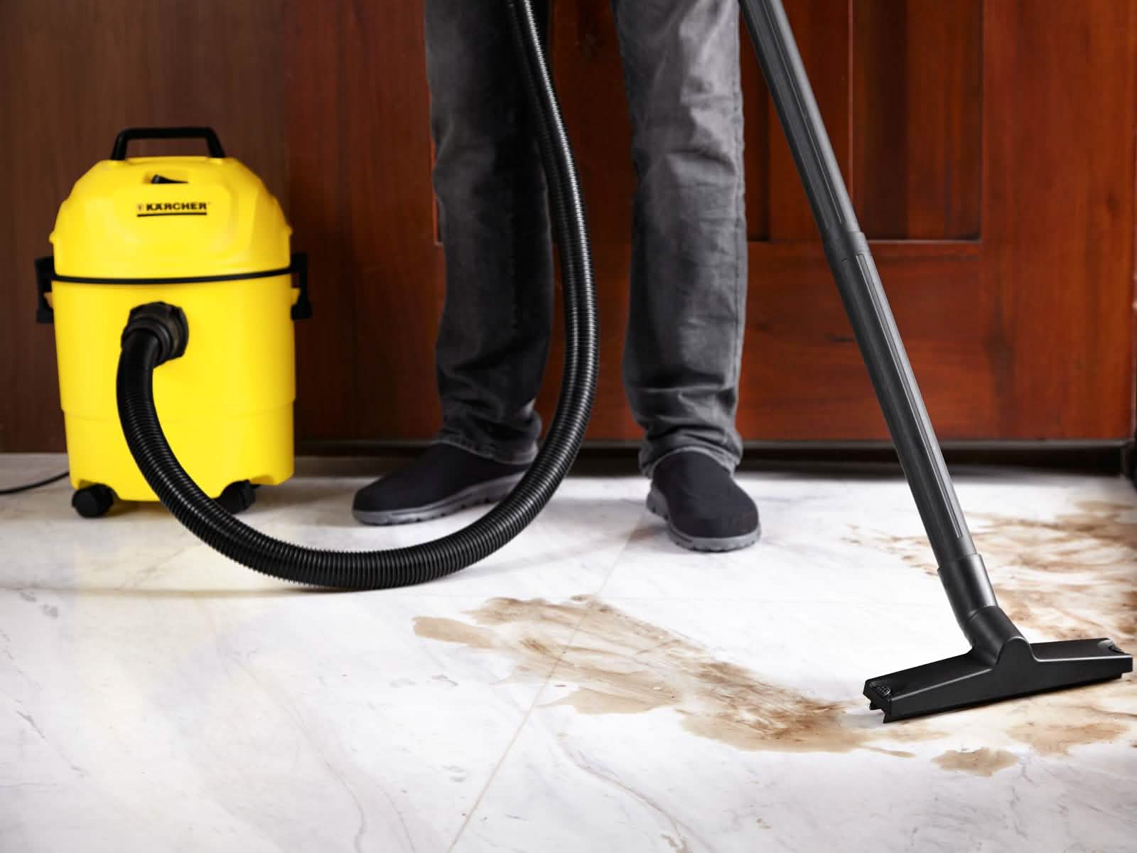Aspiradora para solidos y liquidos WD 1 Classic MX Karcher