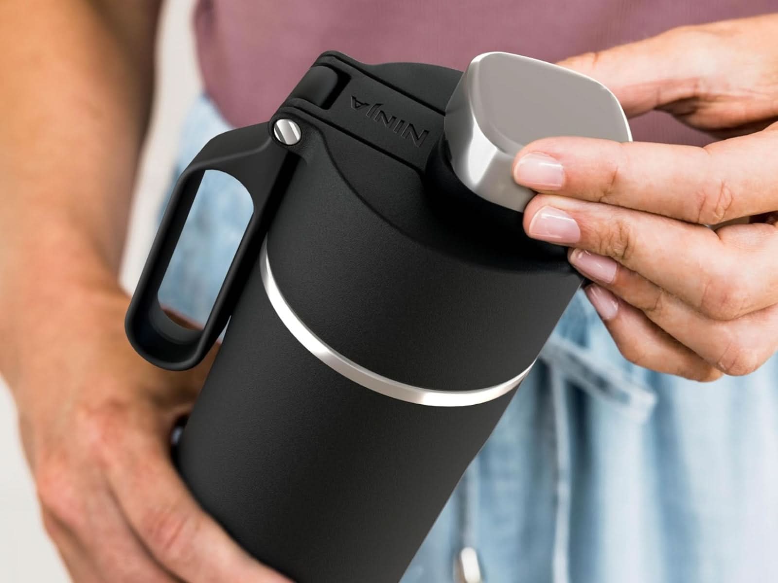 Botella de Agua 532 ml Ninja Negro