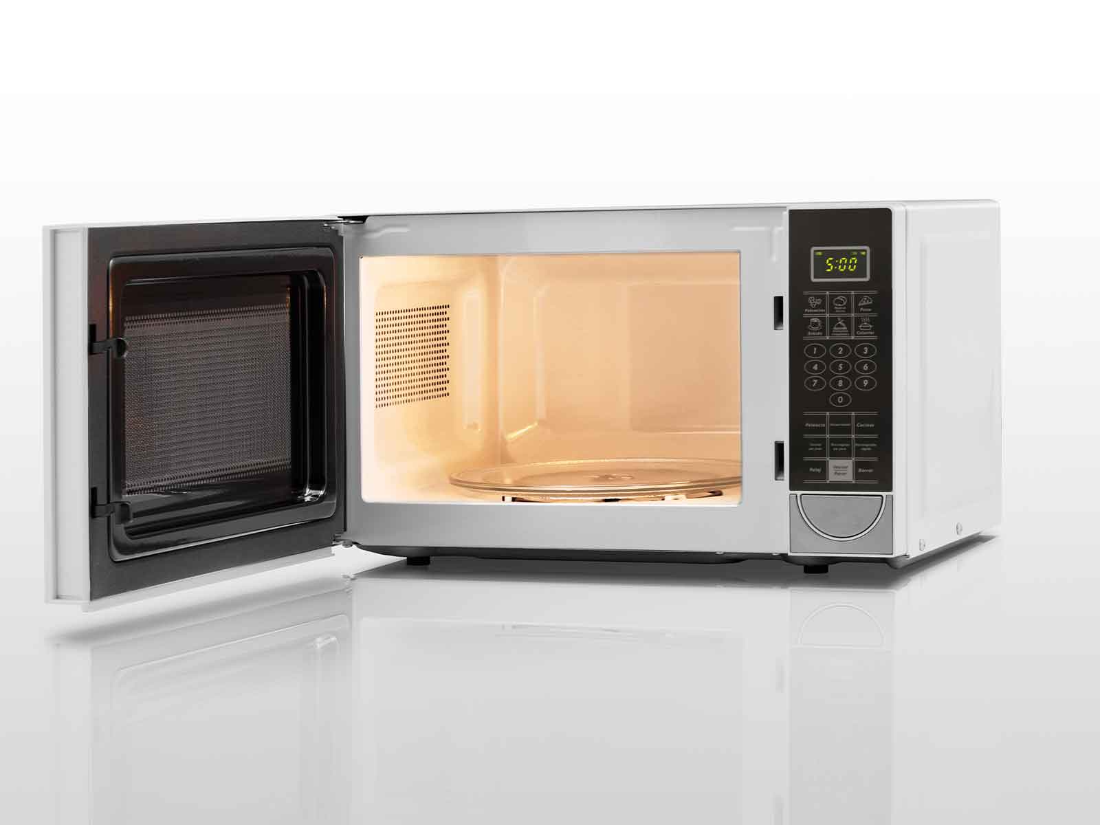 Microondas 20L Blanco MWI-20BL Indurama