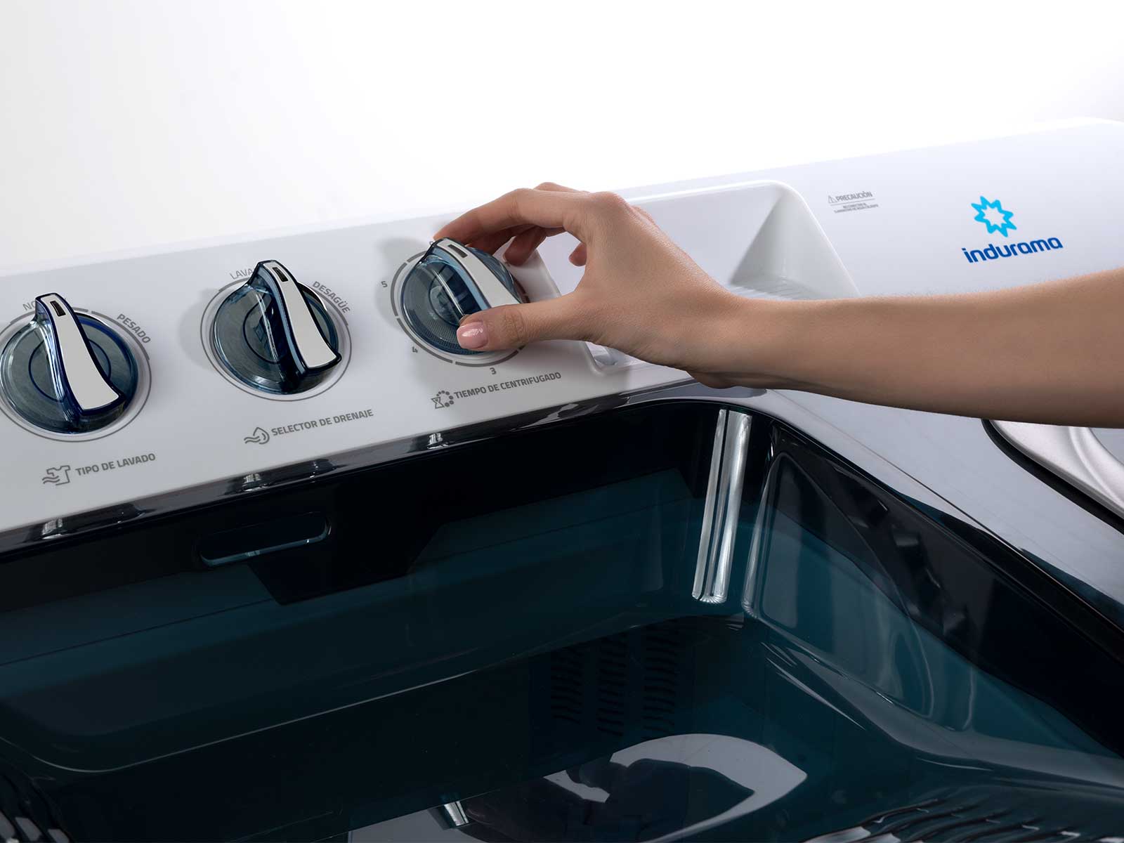 Lavadora Semiautomática Doble Tina 18 KG Indurama