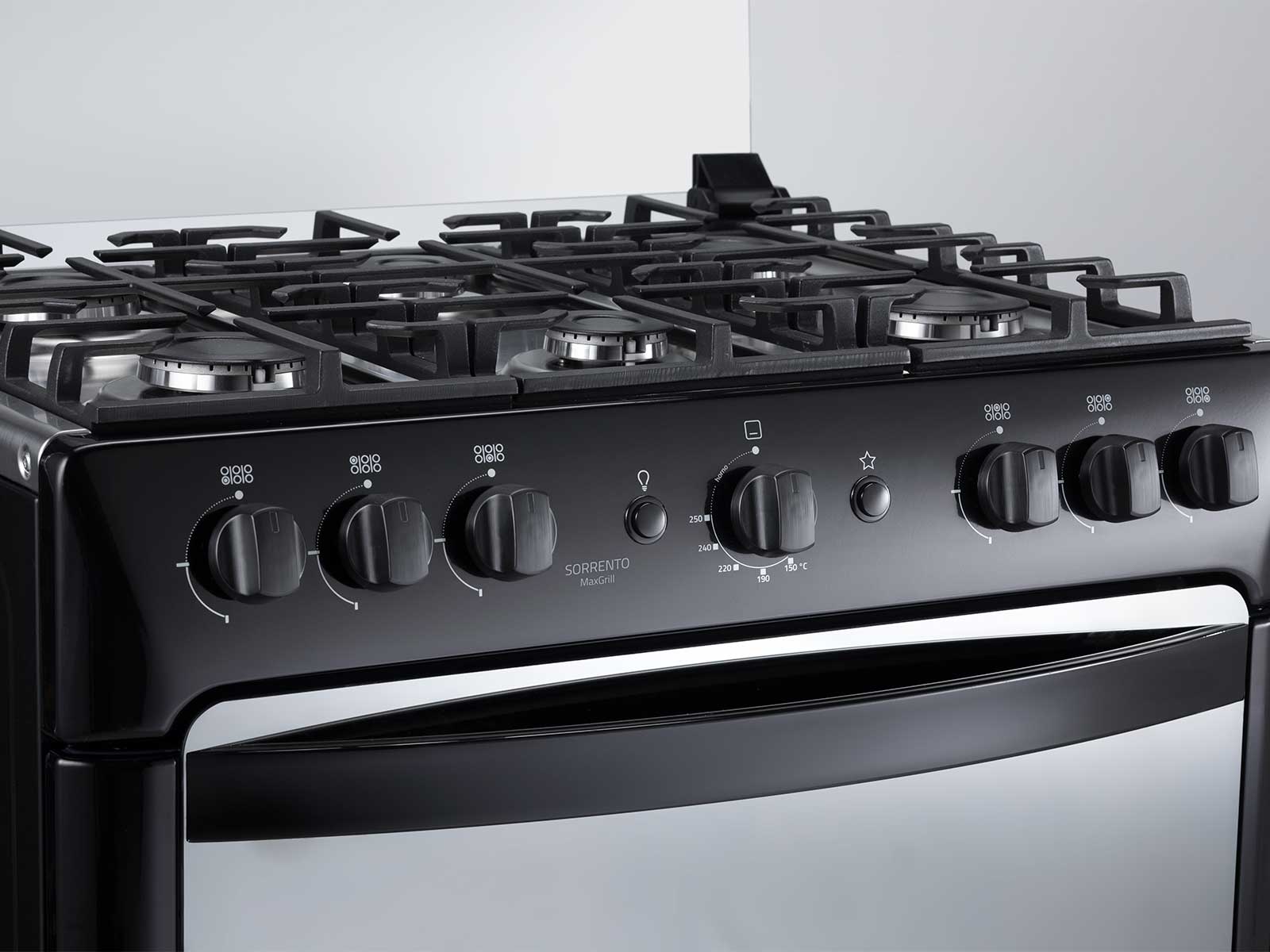 Cocina A Gas Ferrara Maxgrill Zafiro 24" Indurama