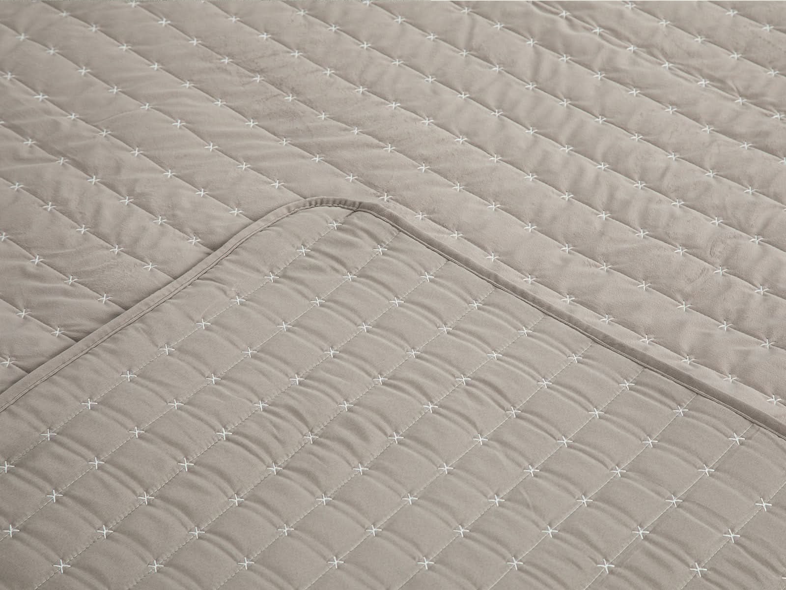 Cubrecama Velvet Cruz Harrison #Color_Tan