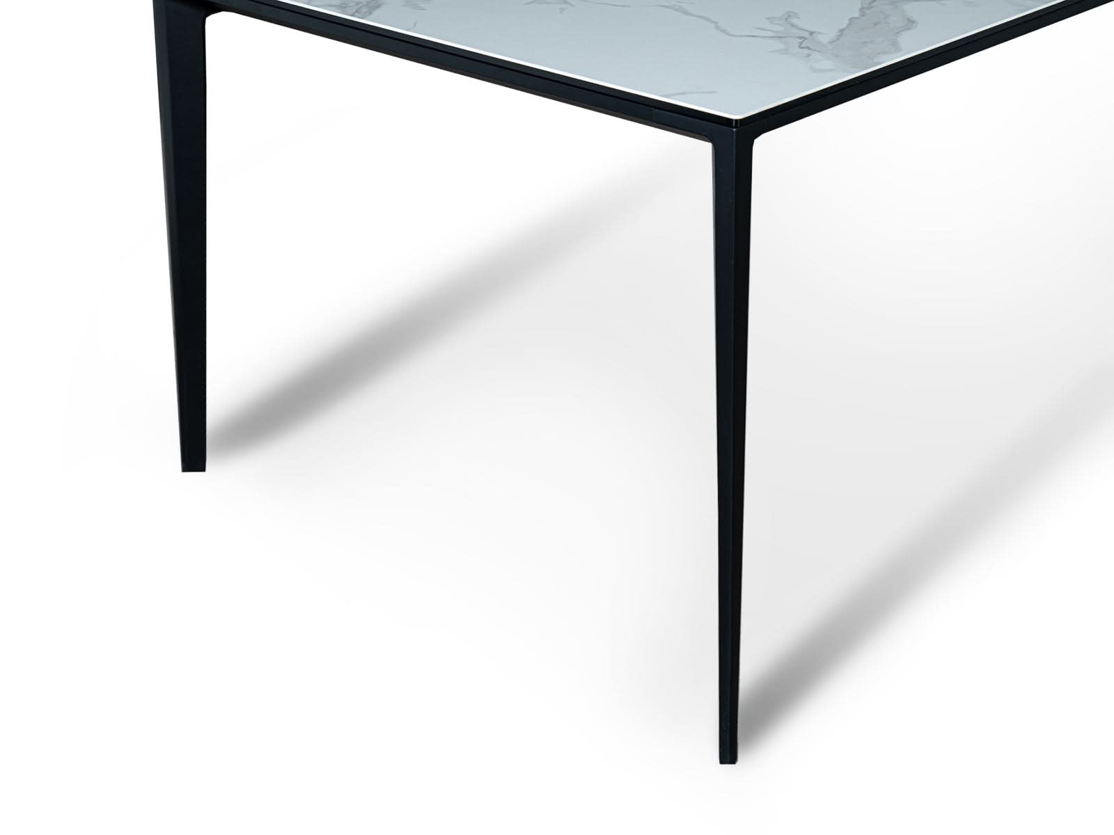 Mesa Comedor Arthur Negro