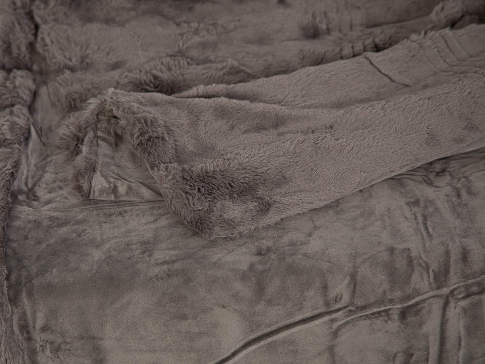 Cubrecama Bishop Café