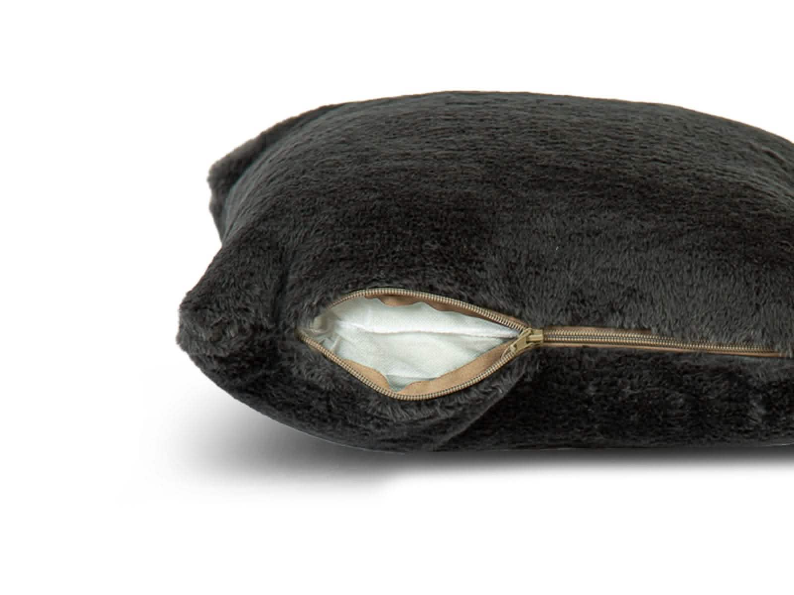 Cojin Quiet Luxury Negro