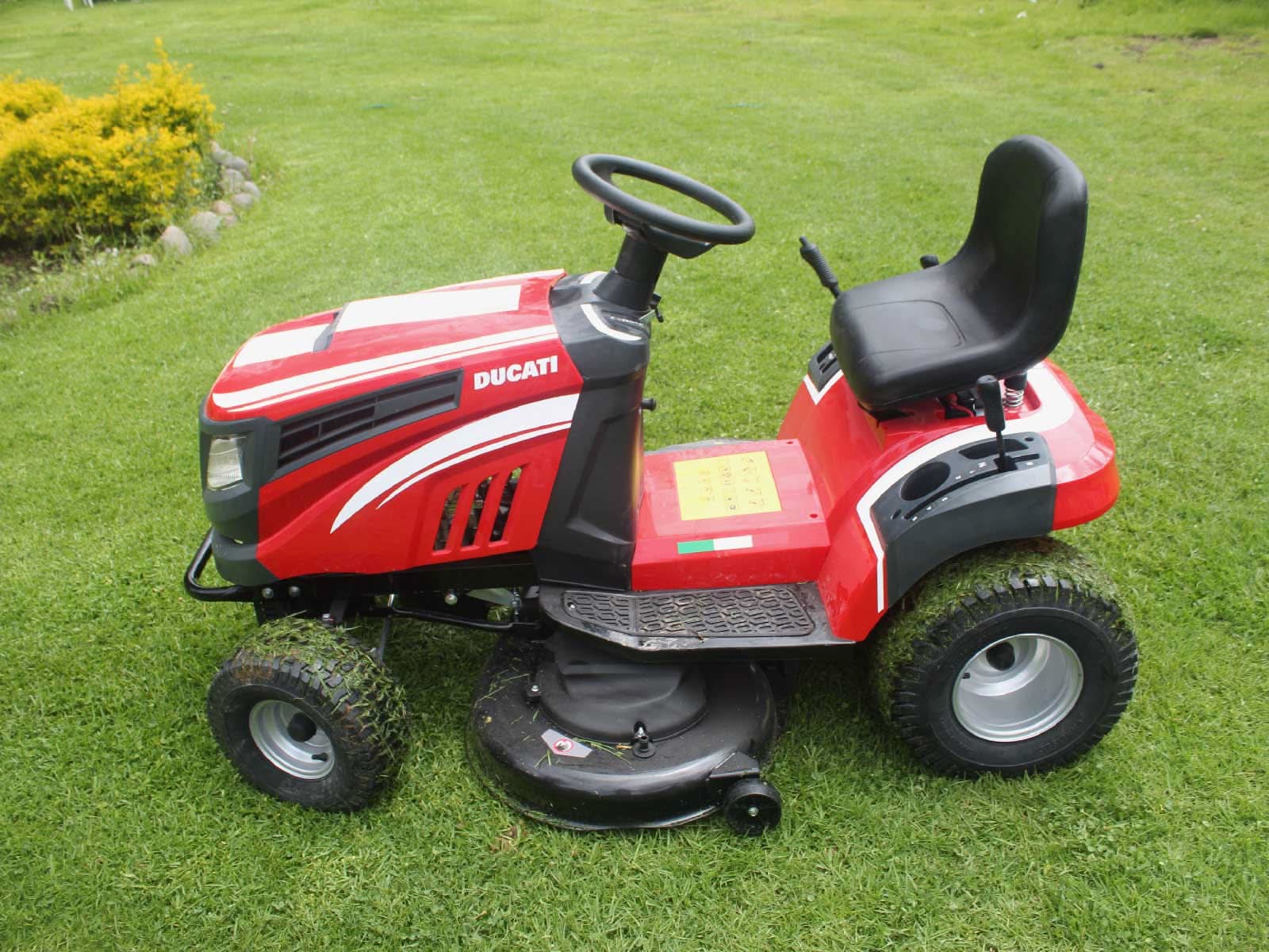 Tractor Cortacesped Ducati