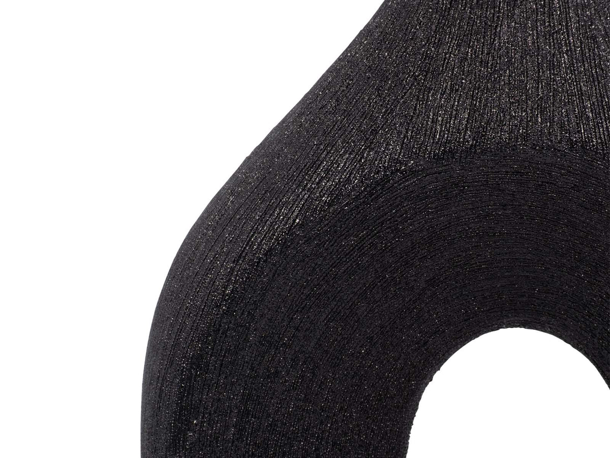 Jarron Negro de Ceramica Calado