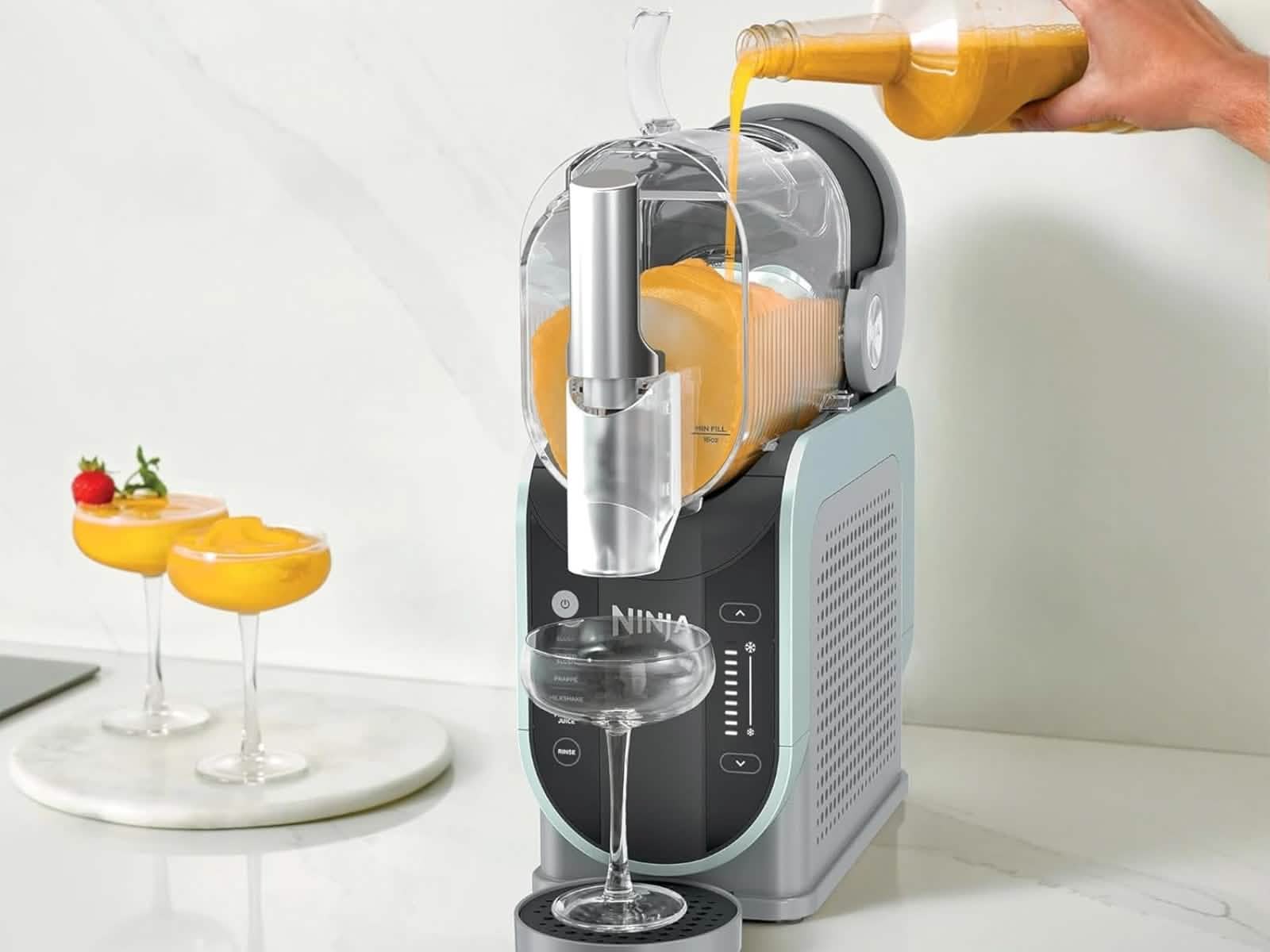 Máquina de bebidas congeladas Ninja