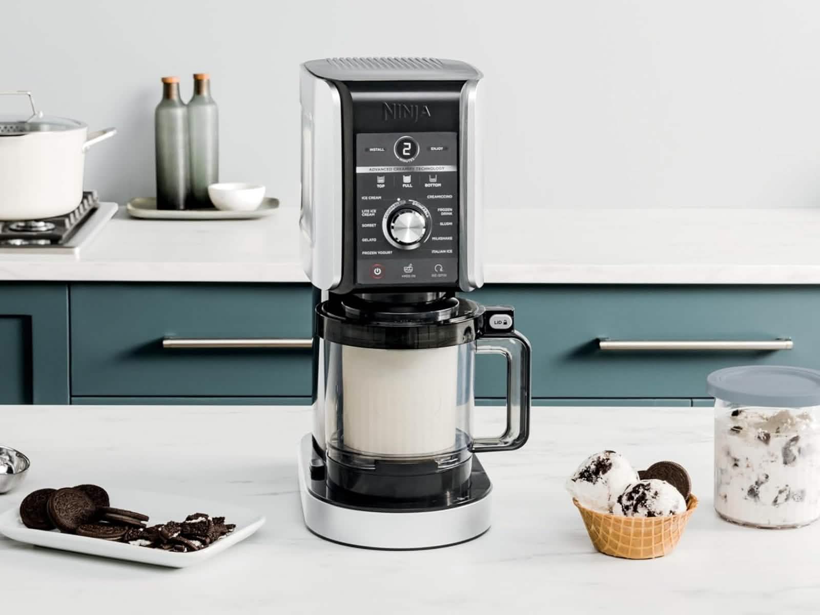 Maquina de Helados y Postres Congelados