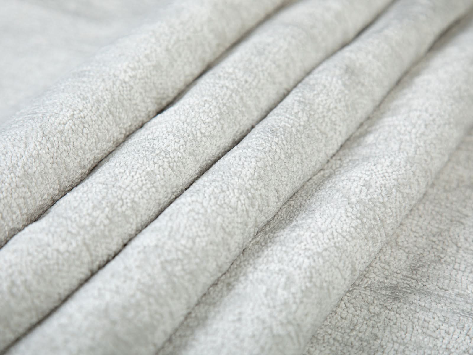 #Color_WhiteSmoke"T37927"