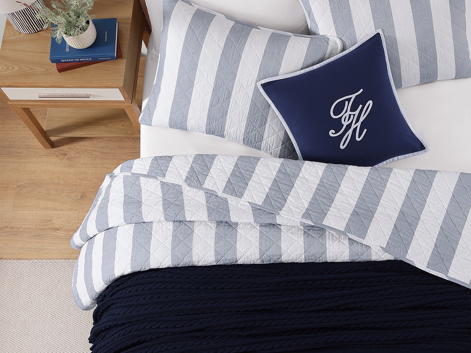 Cubrecama Capri Tommy Hilfiger King