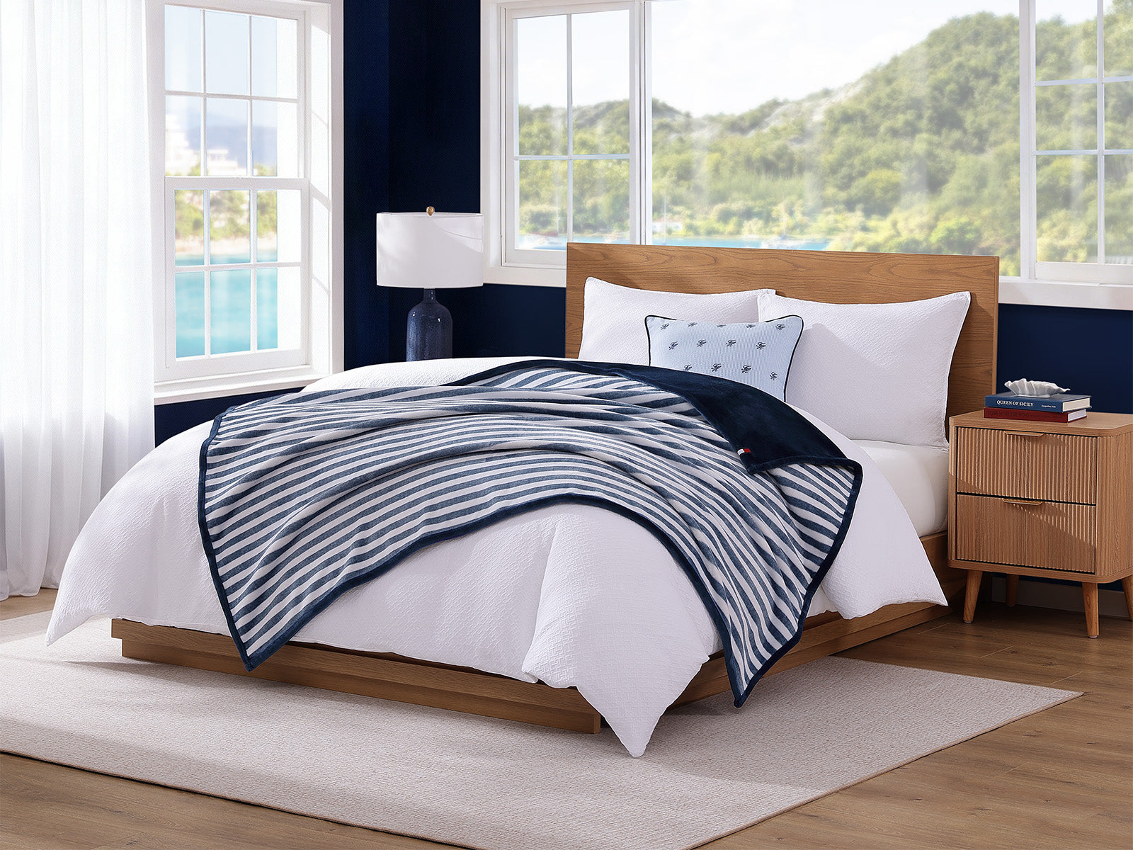 Manta Tommy Hilfiger #Color_Lineas Azules Blancas