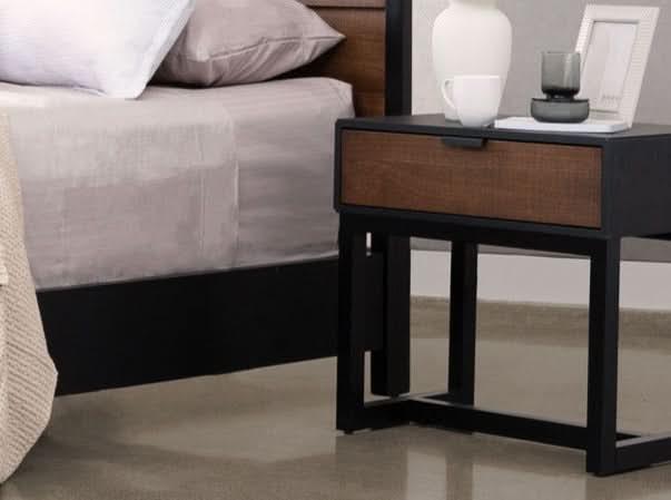 Velador Calabria Honey Wash-Negro