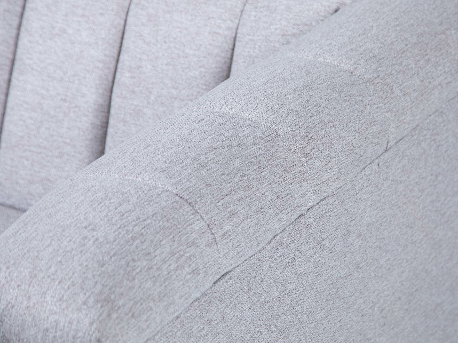 Sofa Triple Powell C/Met Black #Color_Gainsboro"T36713"