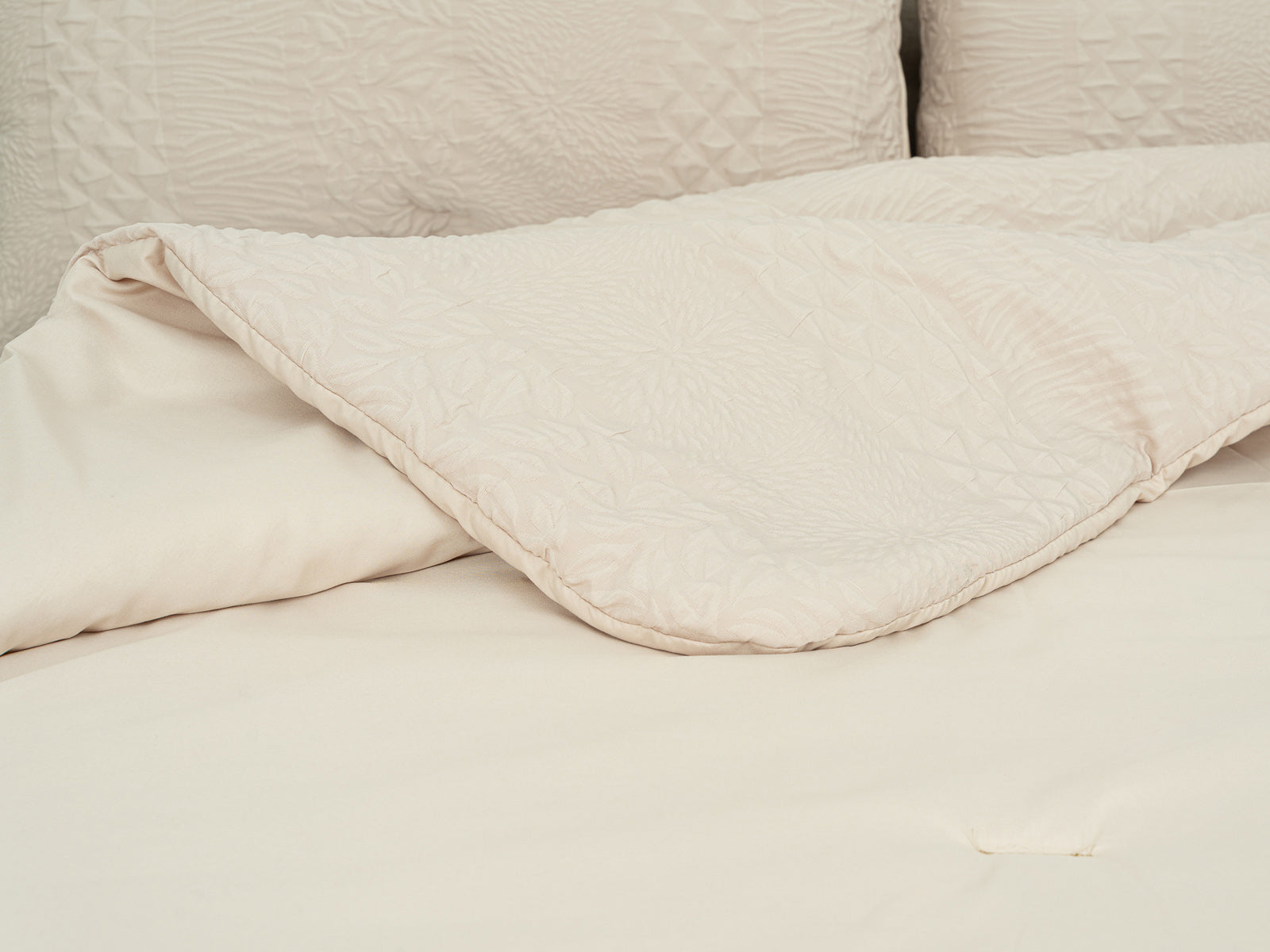 Edredon Bennett #Color_Beige