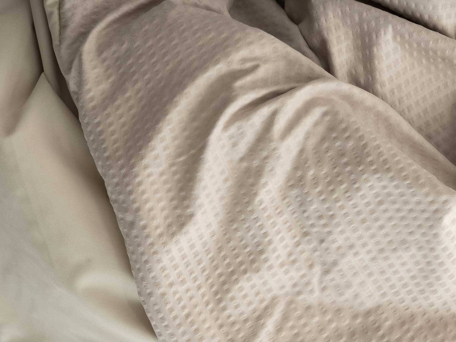 Cubrecama Harper Relieve Cuadros