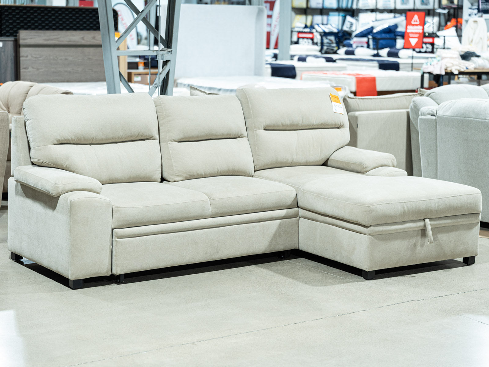 Sala Sofa Cama Cyril Exhibicion