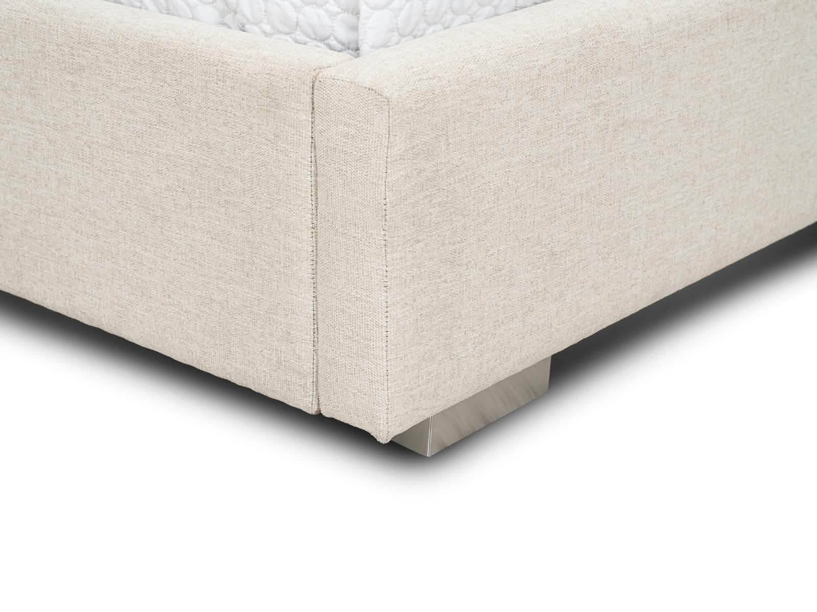 Cama Martini Basso Fog Capitoneada #Color_OldLace"T36113"