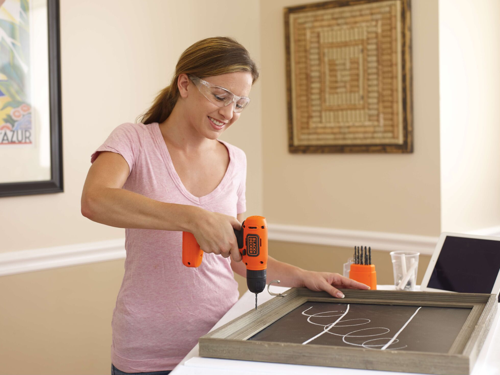 Taladro Atornillador Inalambrico 8V Black Decker