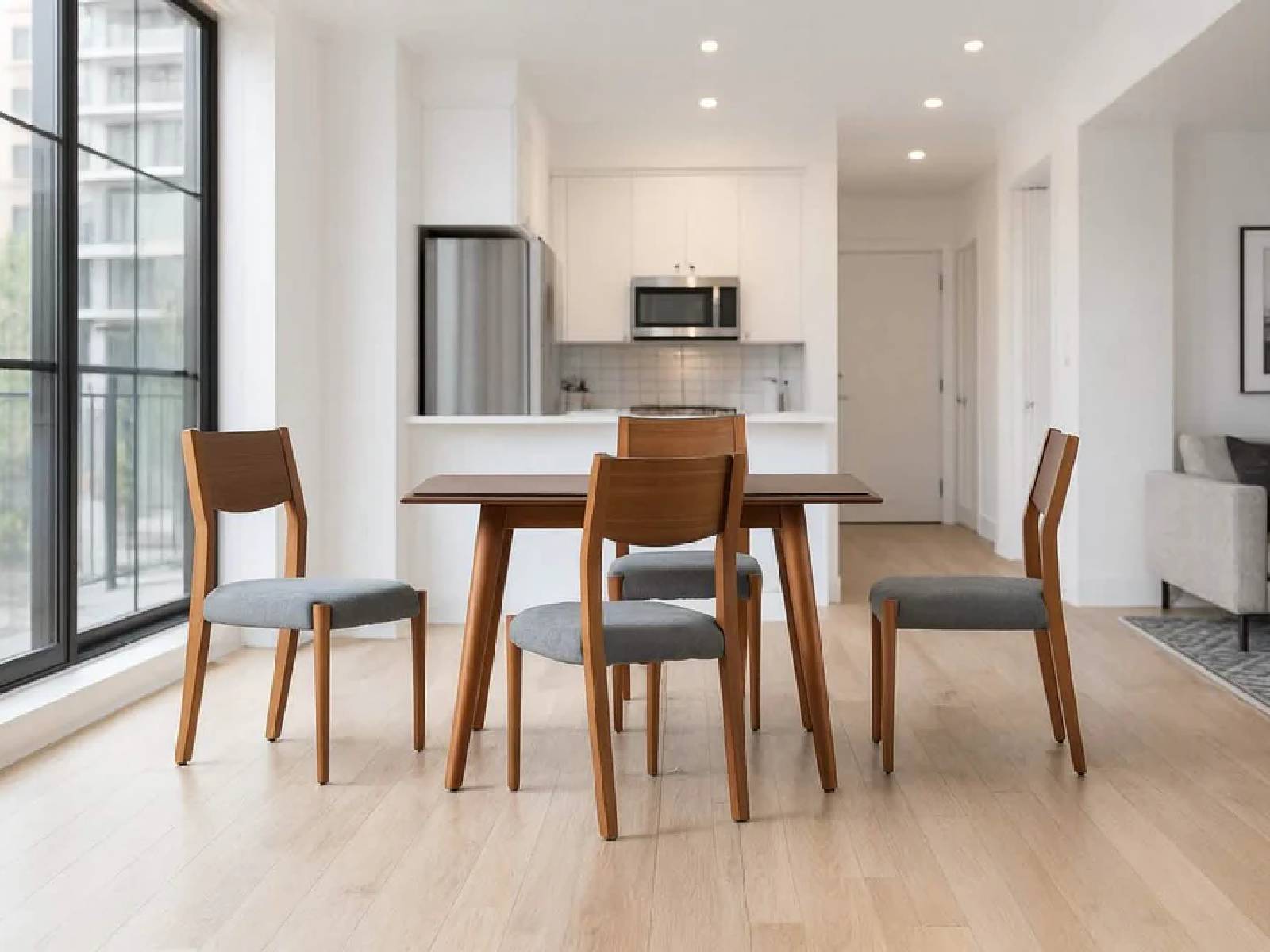 Comedor Parma Suite + 4 Sillas Parma