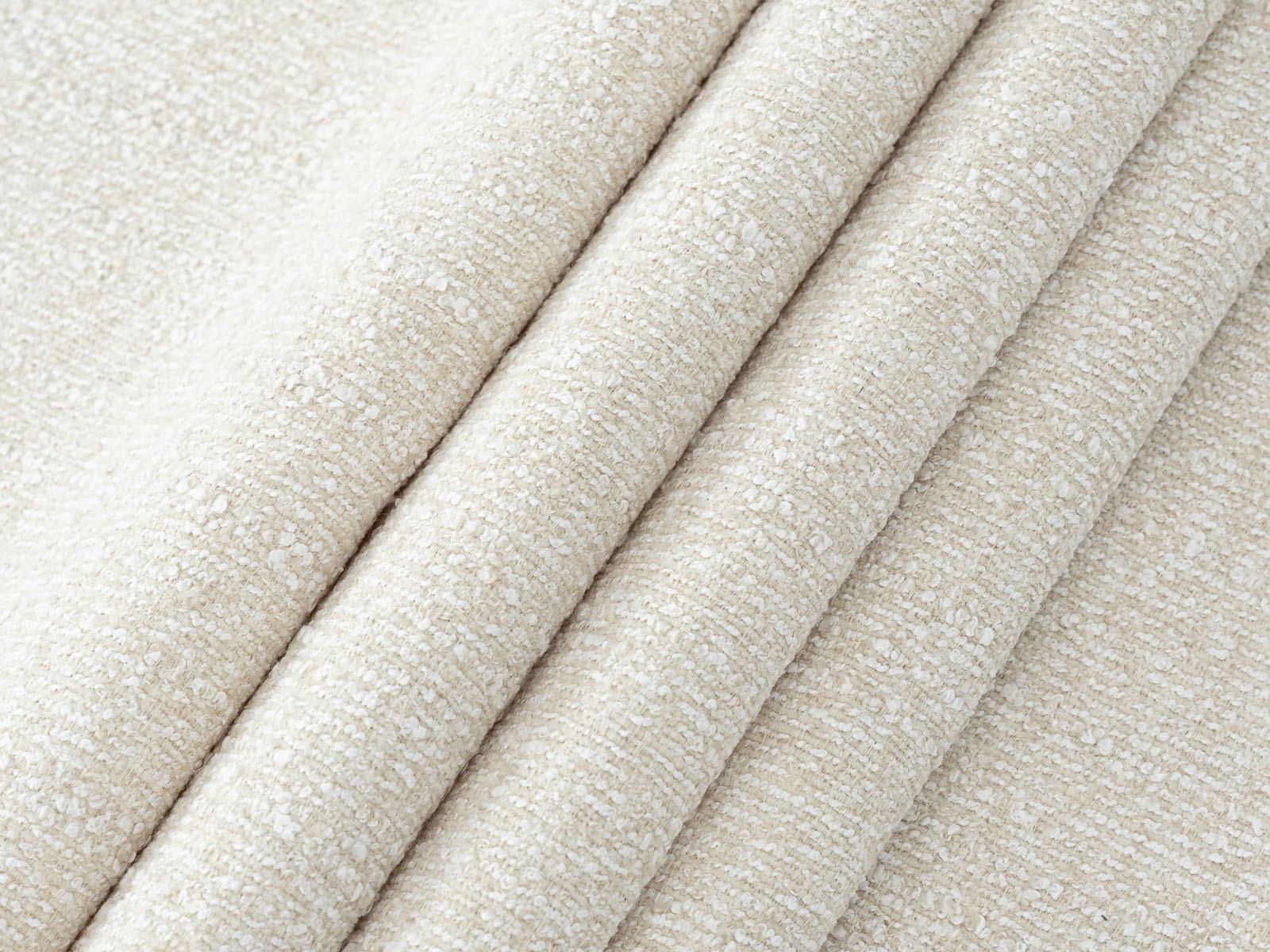 #Color_OldLace"T32105"